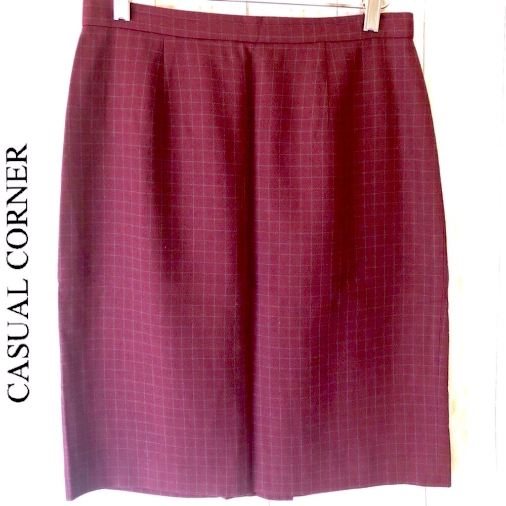 Casual Corner Lined Skirt